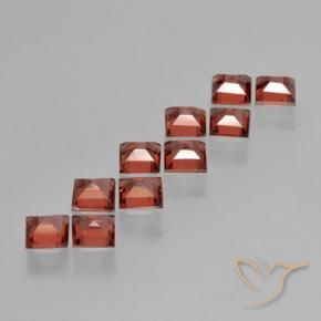 Pyrope Garnet Gemstones in 4 x 4 mm (calibrated) Size for Sale, Pyrope Garnet Stones in Scarlet Red Color