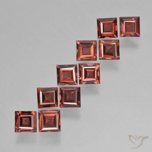 4.28 ct Square Cut Pyrope Garnet, 4.1 x 4 mm From Mozambique, Photo A