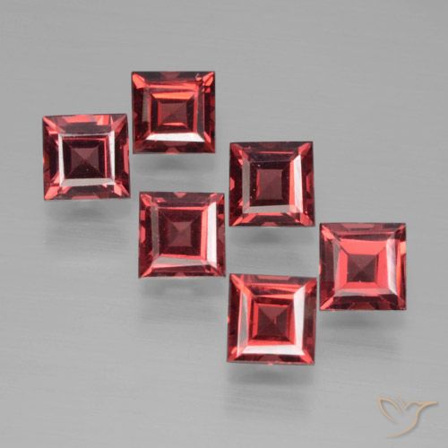 2.66ctw Natural Deep Red Pyrope Garnet, Square, VS