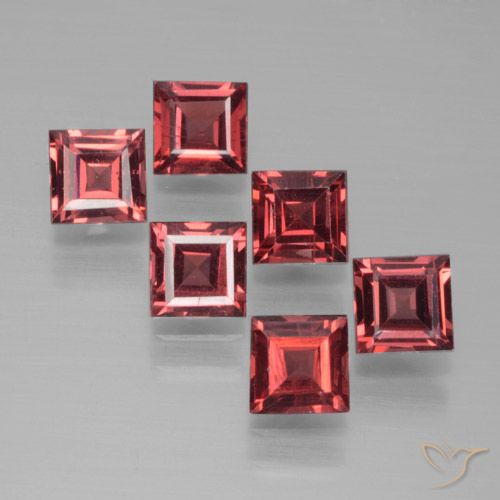 2.68ctw Natural Deep Scarlet Red Pyrope Garnet, Square, VS