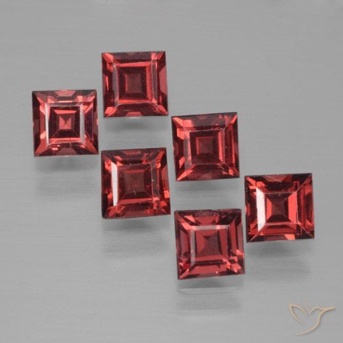 2.80ctw Natural Deep Scarlet Red Pyrope Garnet, Square, VS
