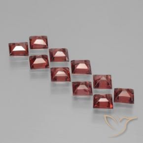Pyrope Garnet Gemstones in 4 x 4 mm (calibrated) Size for Sale, Pyrope Garnet Stones in Dark Red Color
