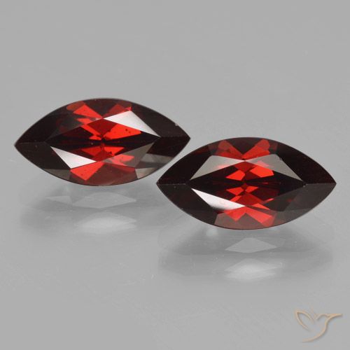 4.71 ct Marquise Cut Pyrope Garnet, 12.1 x 6.2 mm From Mozambique, Photo A