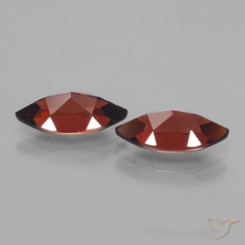 Pyrope Garnet Gemstones in 11.8 x 6 mm Size for Sale, Pyrope Garnet Stones in Deep Blood Red Color