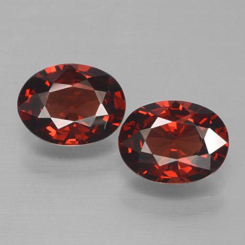 Deep Red Pyrope Garnet Gem - 1.5ct Oval Facet (ID: 465992)