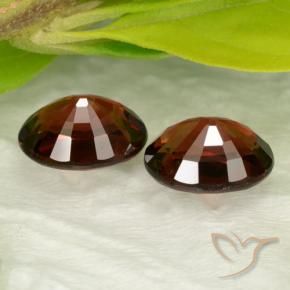 Pyrope Garnet Gemstones in 8 x 6 mm (calibrated) Size for Sale, Pyrope Garnet Stones in Dark Red Color