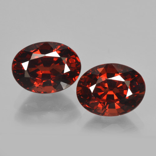 Deep Blood Red Pyrope Garnet Gem - 1.8ct Oval Facet (ID: 466032)