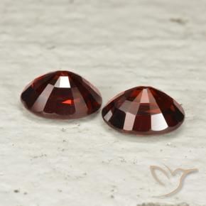 Pyrope Garnet Gemstones in 8 x 6 mm (calibrated) Size for Sale, Pyrope Garnet Stones in Deep Red Color