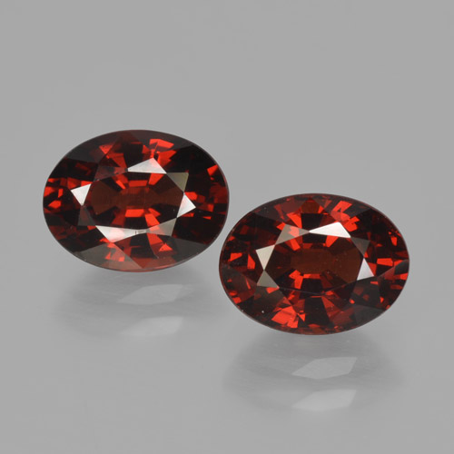 Deep Blood Red Pyrope Garnet Gem - 1.7ct Oval Facet (ID: 466059)