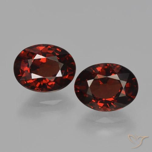 Rojo oscuro Granate Piropo Gema - 1.6ct Forma ovalada (ID: 466064)