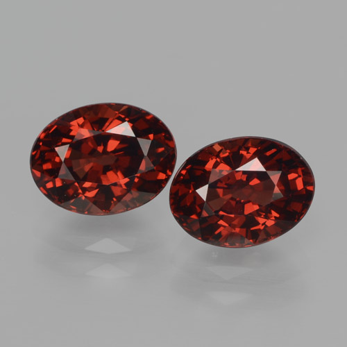 Deep Blood Red Гранат Пироп Камень - 1.9ct Фасетный Овал (ID: 466079)