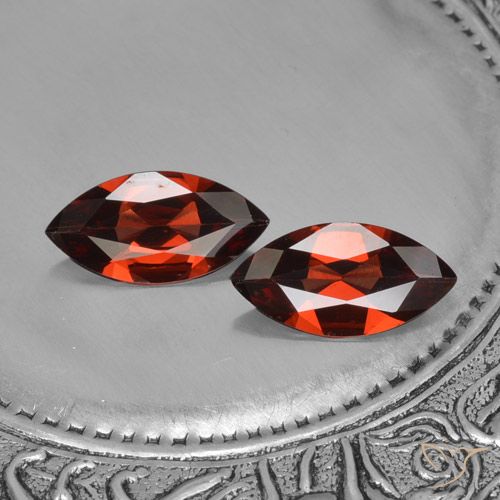 3.05ctw Natural Dark Red Pyrope Garnet, Marquise, VVS-VS