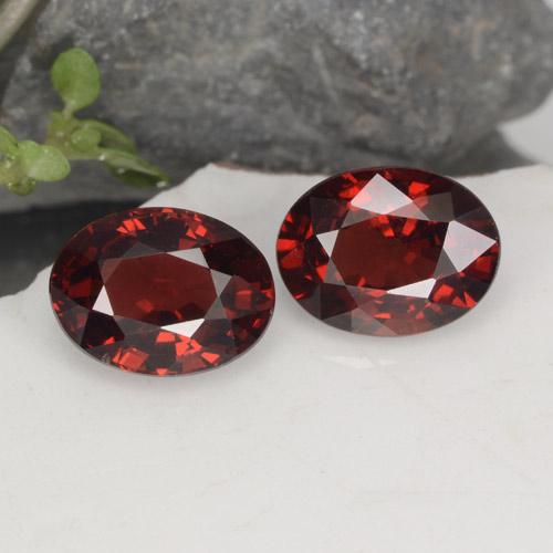 Deep Blood Red Pyrope Garnet Gem - 1.7ct Oval Facet (ID: 466168)