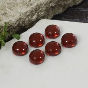 Deep Red Pyrope Garnet Gem - 0.5ct Round Cabochon (ID: 467290)