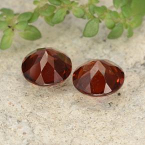 Pyrope Garnet Gemstones in 6 mm (calibrated) Size for Sale, Pyrope Garnet Stones in Medium Red Color
