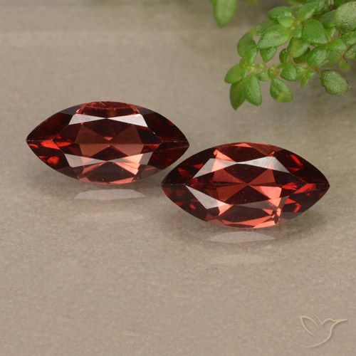 2.49 ct Marquise Cut Pyrope Garnet, 10.1 x 5.1 mm From Mozambique, Photo A