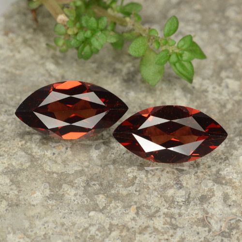 2.25 ct Marquise Cut Pyrope Garnet, 10 x 5.2 mm From Mozambique, Photo A