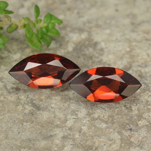 1.71 ct Marquise Cut Pyrope Garnet, 10.1 x 5 mm From Mozambique, Photo A