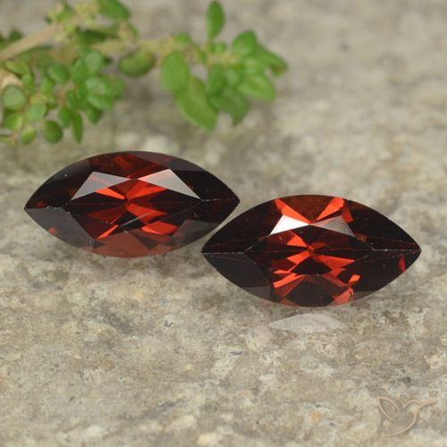 2.80ctw Natural Dark Red Pyrope Garnet, Marquise, VVS-VS