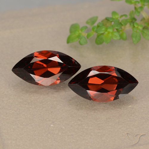 2.70ctw Natural Deep Red Pyrope Garnet, Marquise, VVS-VS