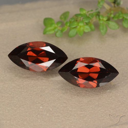 2.97ctw Natural Deep Red Pyrope Garnet, Marquise, VVS