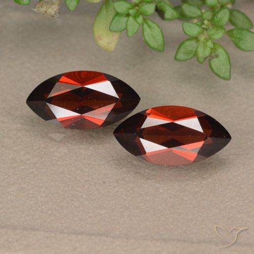 2.89ctw Natural Medium Red Pyrope Garnet, Marquise, VVS-VS