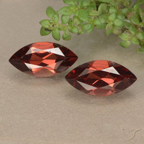 2.46 ct Marquise Cut Pyrope Garnet, 10 x 5 mm From Mozambique, Photo A