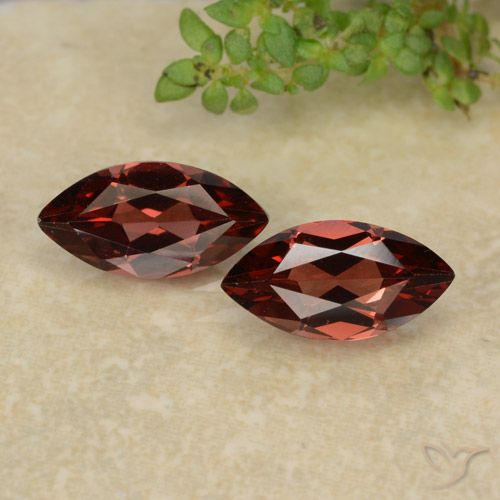 2.39 ct Marquise Cut Pyrope Garnet, 10.1 x 5.1 mm From Mozambique, Photo A