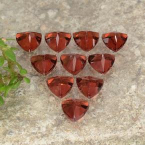 Pyrope Garnet Gemstones in 4 x 4 mm (calibrated) Size for Sale, Pyrope Garnet Stones in Bright Red Color