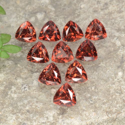 2.82 ct Trillion Cut Pyrope Garnet, 3.9 x 3.9 mm From Mozambique, Photo A