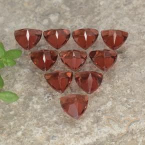 Pyrope Garnet Gemstones in 4 x 4 mm (calibrated) Size for Sale, Pyrope Garnet Stones in Brick Red Color