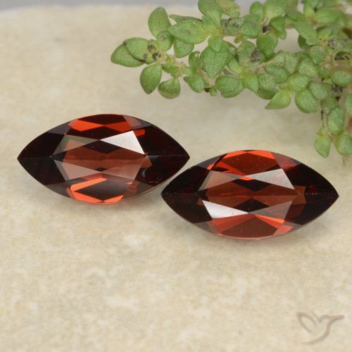 2.49 ct Marquise Cut Pyrope Garnet, 9.8 x 5.1 mm From Mozambique, Photo A