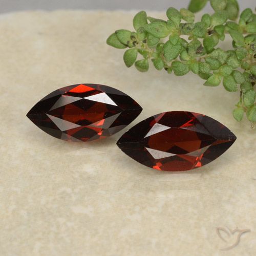 2.39ctw Natural Fire Red Pyrope Garnet, Marquise, VVS-VS