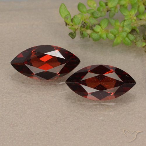 2.27 ct Marquise Cut Pyrope Garnet, 10.1 x 5.1 mm From Mozambique, Photo A