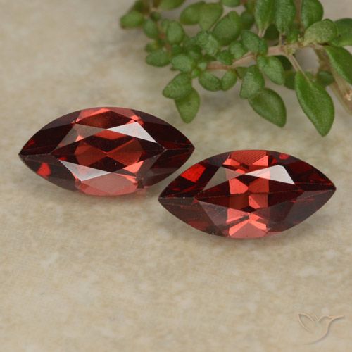 2.25ctw Natural Deep Scarlet Red Pyrope Garnet, Marquise, VVS-VS