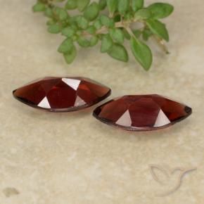 Pyrope Garnet Gemstones in 10.1 x 5 mm Size for Sale, Pyrope Garnet Stones in Deep Blood Red Color