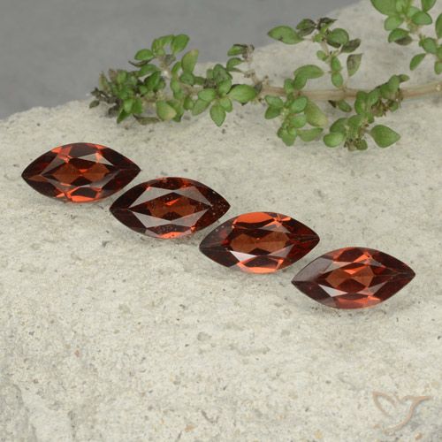 4.64ctw Natural Medium Red Pyrope Garnet, Marquise, VS