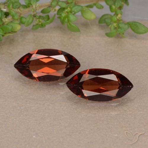 1.99ctw Natural Medium Red Pyrope Garnet, Marquise, VVS-VS