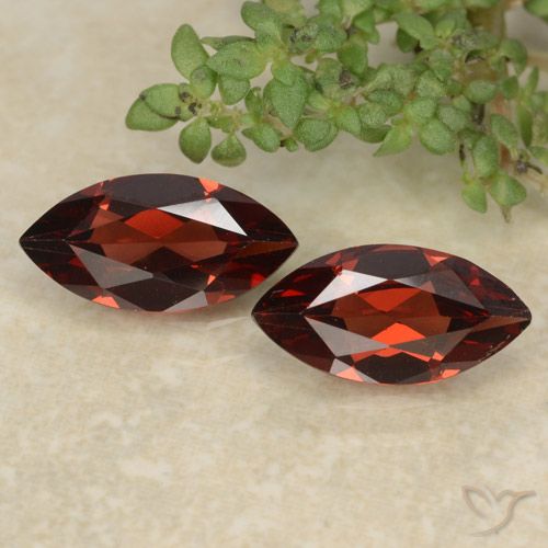 2.30ctw Natural Deep Red Pyrope Garnet, Marquise, VVS-VS