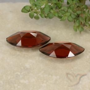 Pyrope Garnet Gemstones in 10.2 x 5 mm Size for Sale, Pyrope Garnet Stones in Deep Blood Red Color