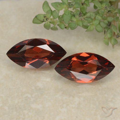 2.34 ct Marquise Cut Pyrope Garnet, 10 x 5 mm From Mozambique, Photo A