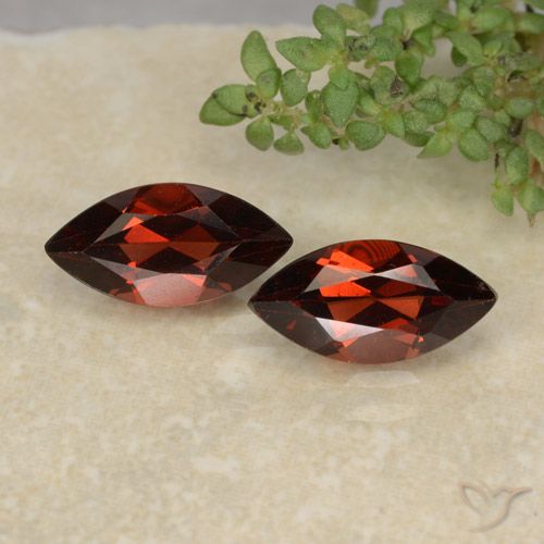 2.56ctw Natural Deep Blood Red Pyrope Garnet, Marquise, VVS-VS