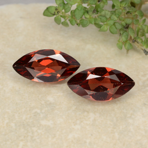 Deep Red Pyrope Garnet Gem - 1.1ct Marquise Facet (ID: 479601)