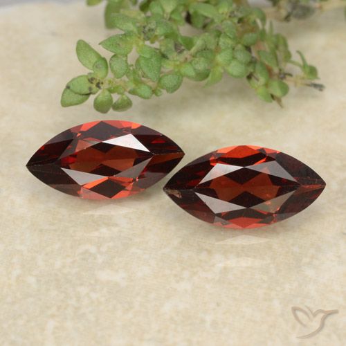 2.46 ct Marquise Cut Pyrope Garnet, 10 x 5 mm From Mozambique, Photo A