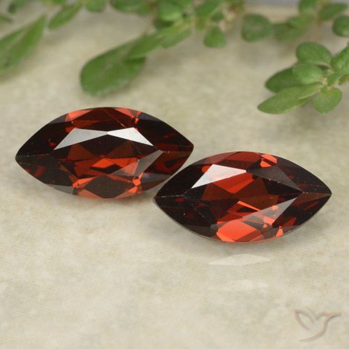 2.61 ct Marquise Cut Pyrope Garnet, 10 x 5.1 mm From Mozambique, Photo A