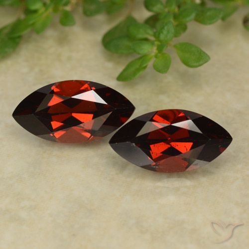 2.83ctw Natural Deep Blood Red Pyrope Garnet, Marquise, VVS-VS