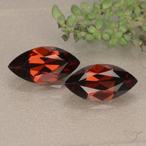 2.56ctw Natural Deep Blood Red Pyrope Garnet, Marquise, VVS-VS