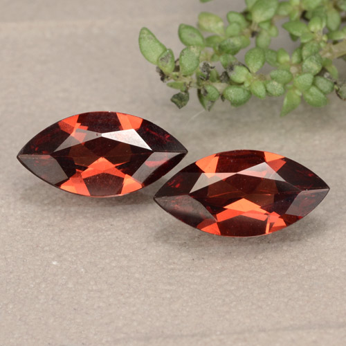 Sangria Red Pyrope Garnet Gem - 0.9ct Marquise Facet (ID: 479658)