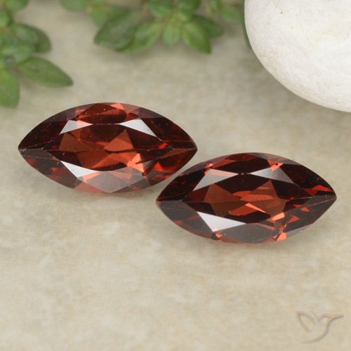 2.47 ct Marquise Cut Pyrope Garnet, 10.1 x 5.1 mm From Mozambique, Photo A