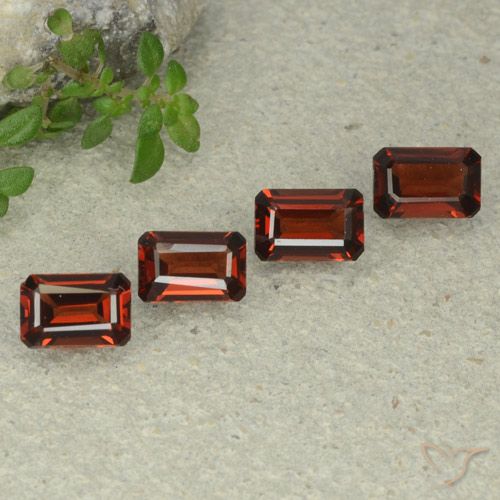 2.79ctw Natural Deep Red Pyrope Garnet, Emerald Cut, VS